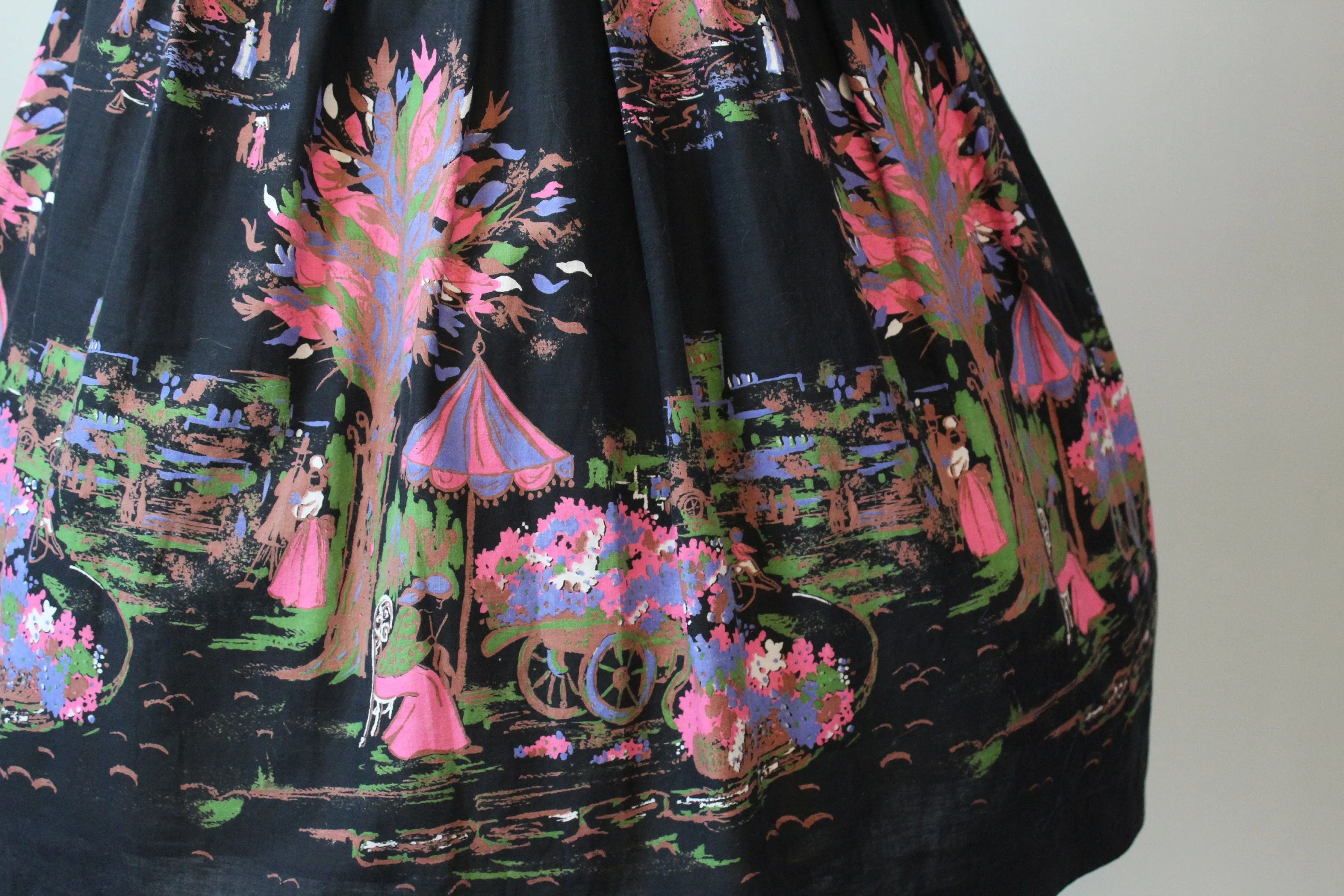 1950s CITY umbrella flower cart scene novelty print skirt small | new spring
