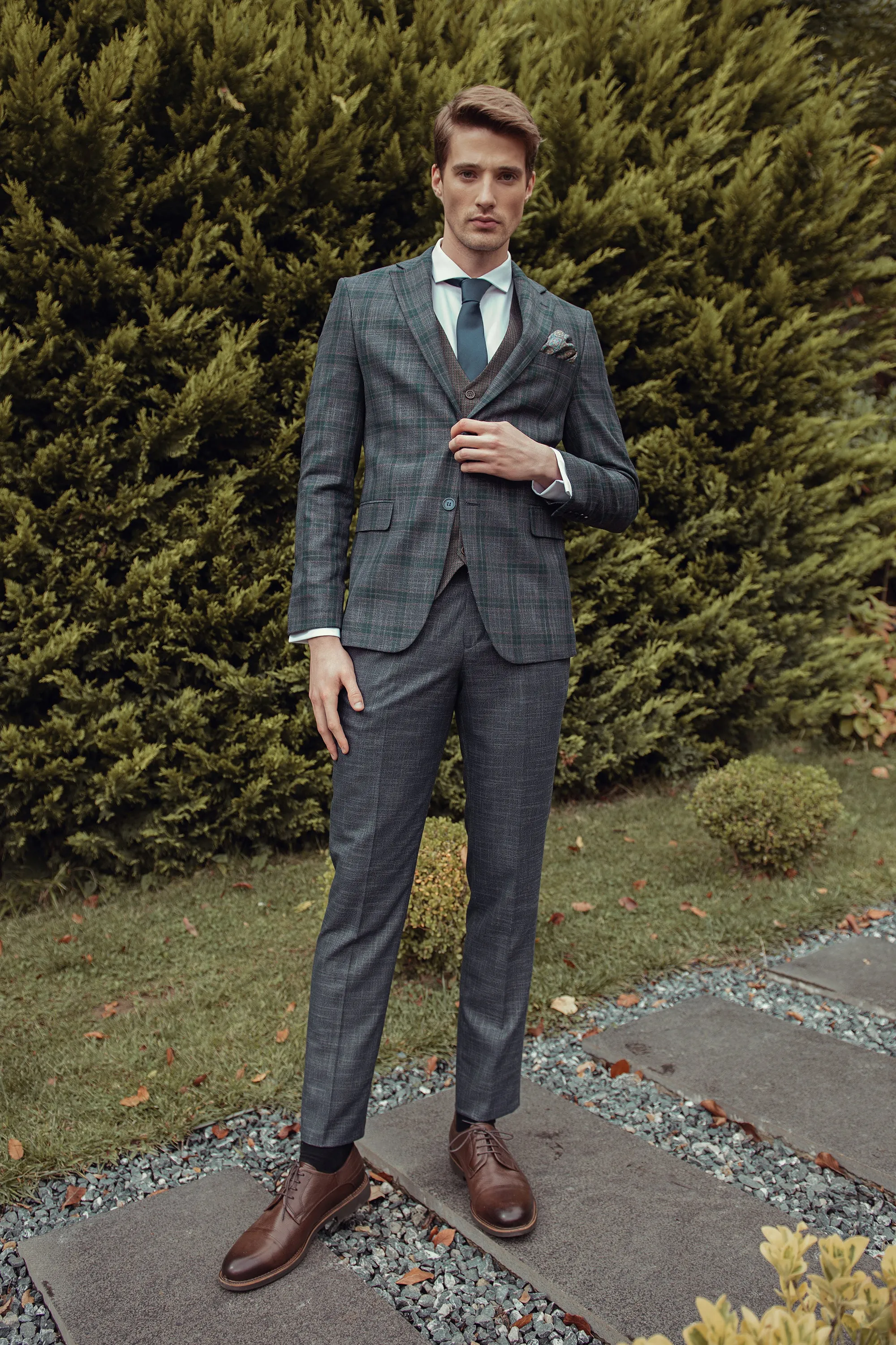 Ashen Gray Suit-3pcs-Made In Turkey