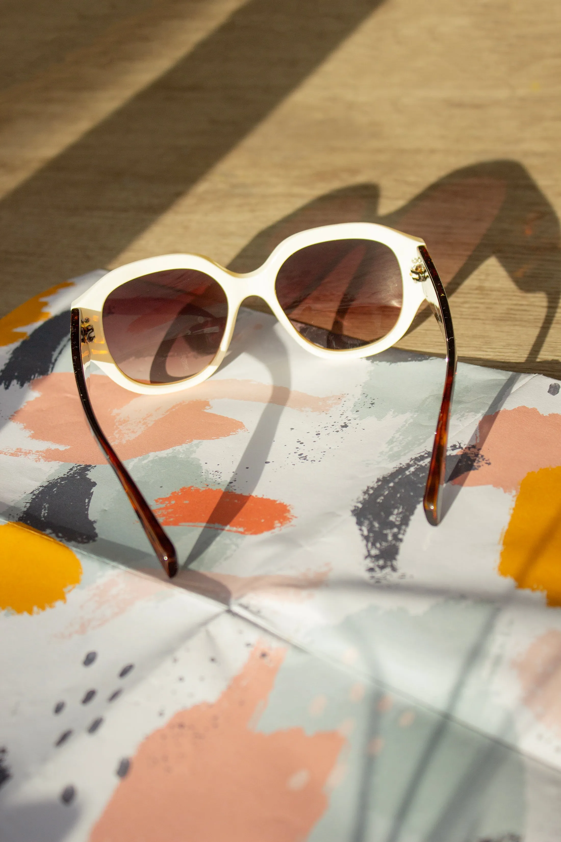 Circle Arm Detail Oversize Sunglasses