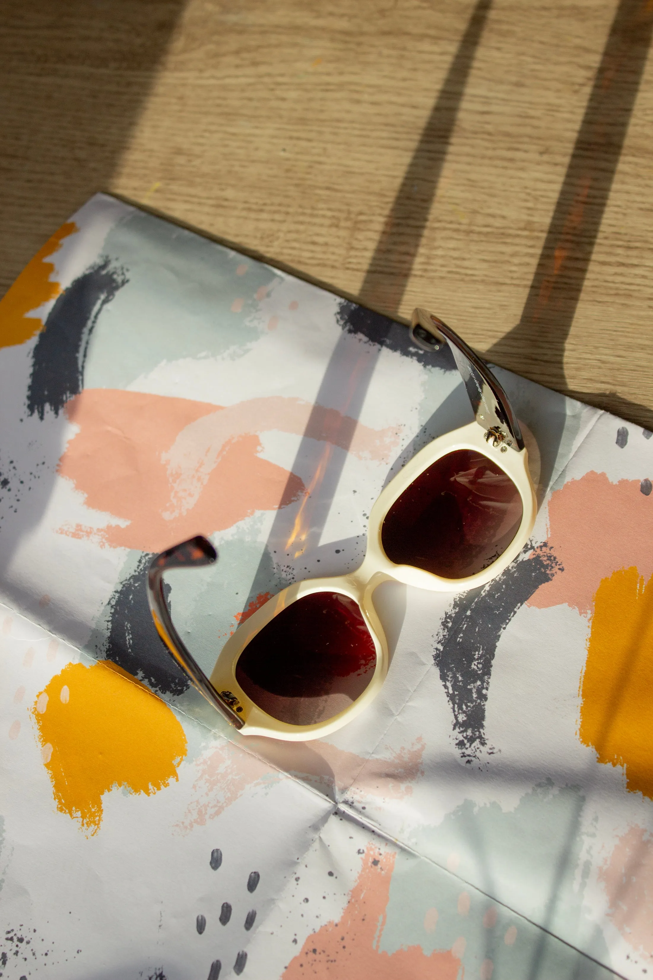 Circle Arm Detail Oversize Sunglasses