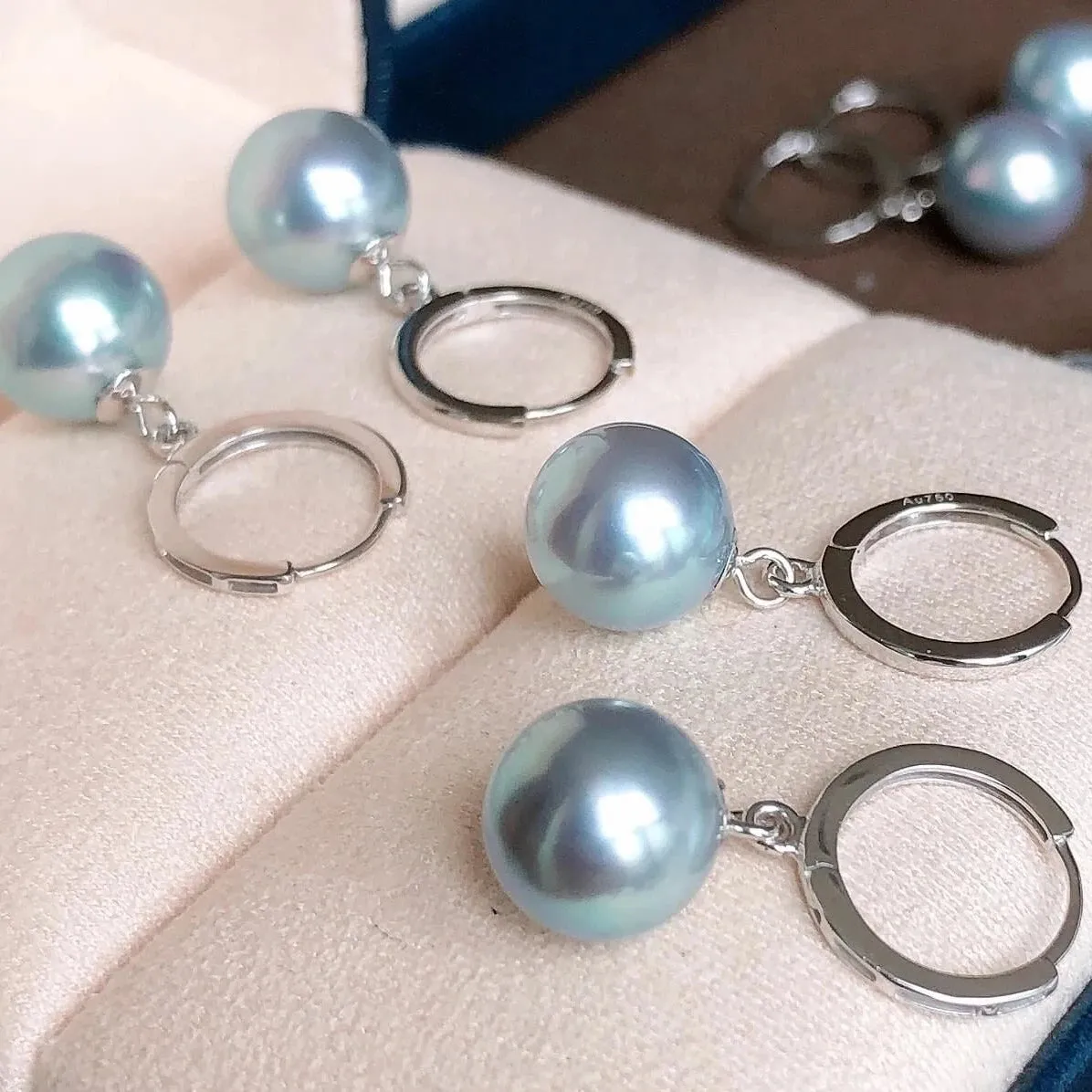 Circle Collection 8.5-9.0 mm Silver-Blue Akoya Pearl Dangle Earrings