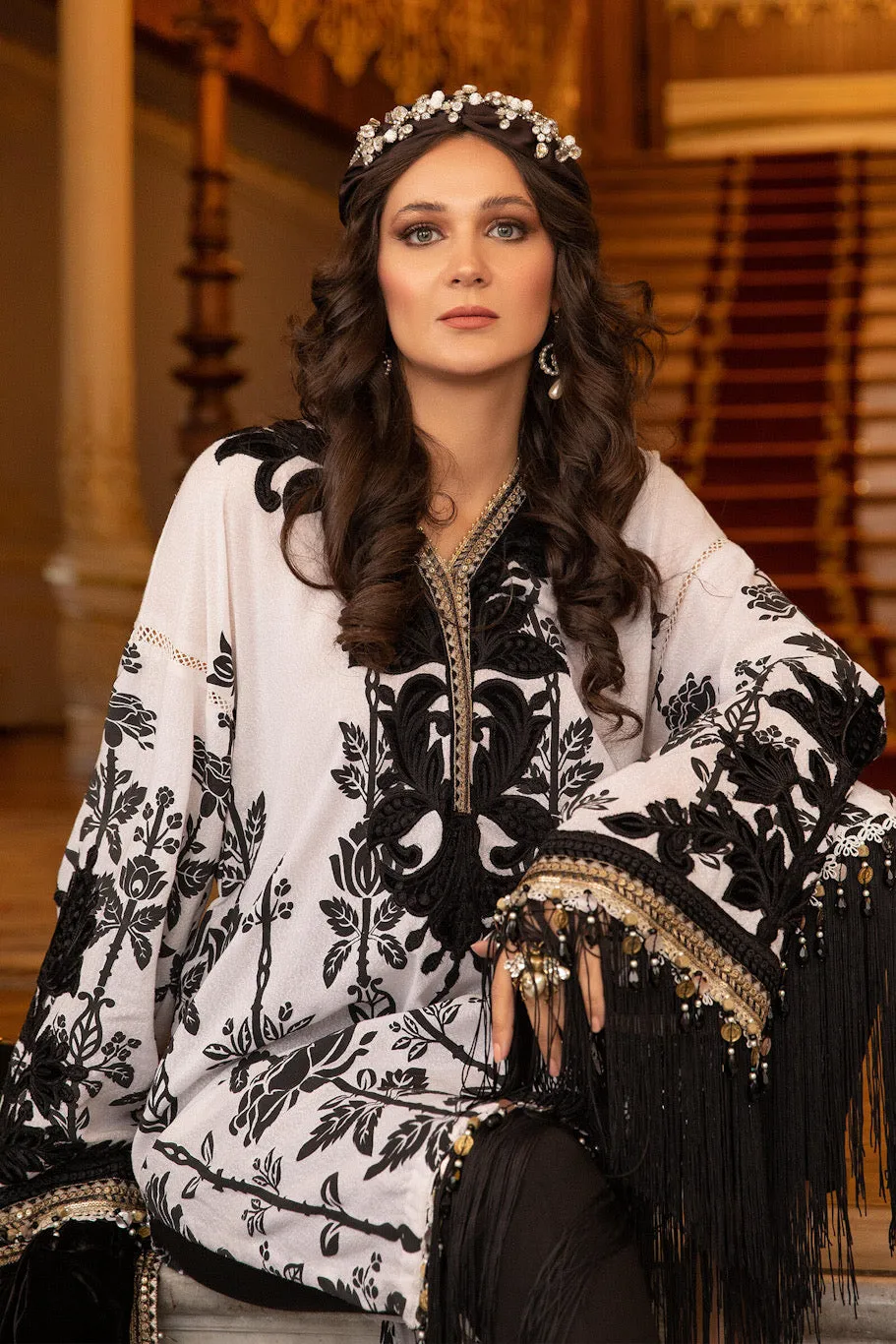 DL-902-Black and White | Maria B Winter Linen Unstitched Collection 2021 | Unstitched Embroidered Linen Suits