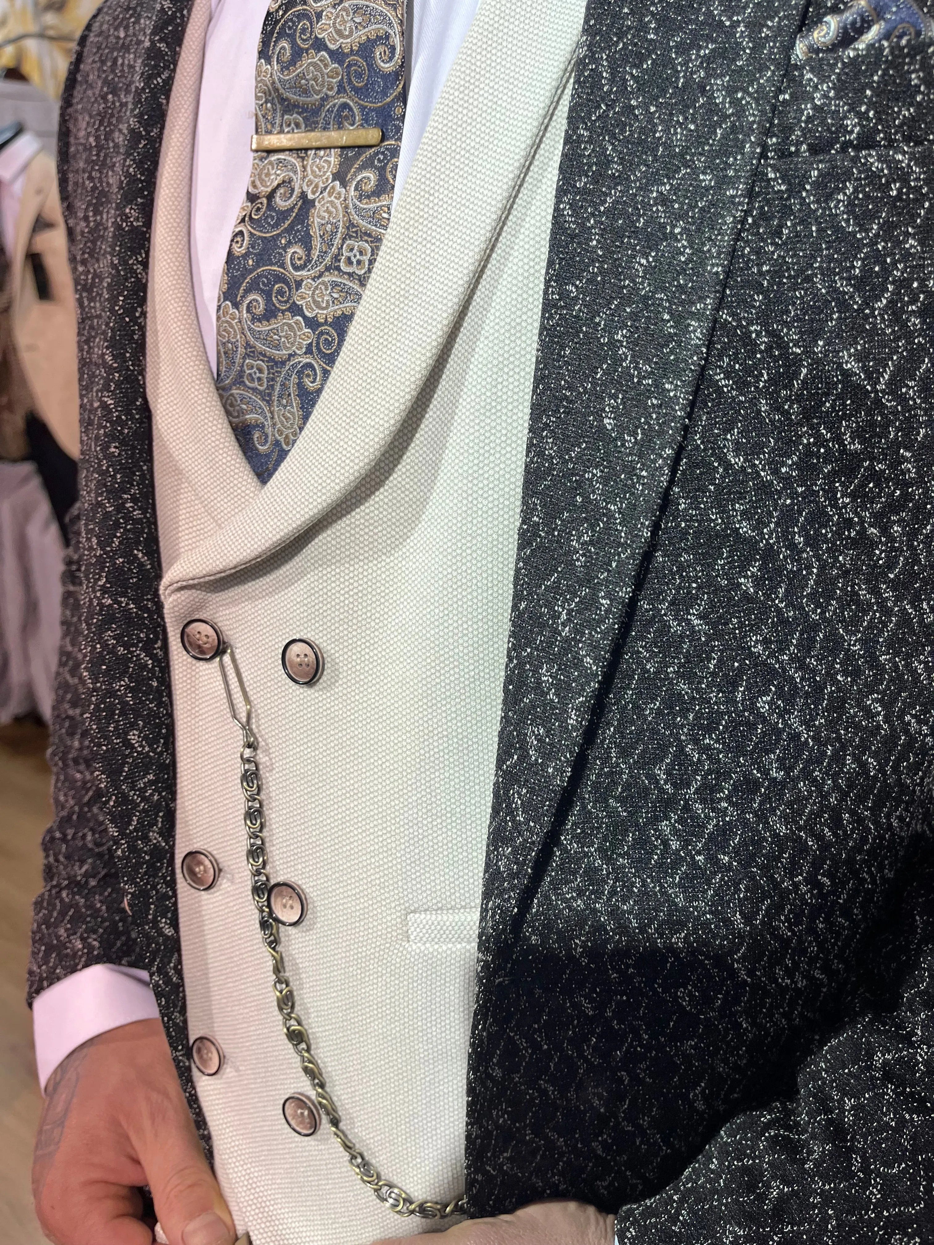 Dobey - Black/Light Beige 3 Piece Suit