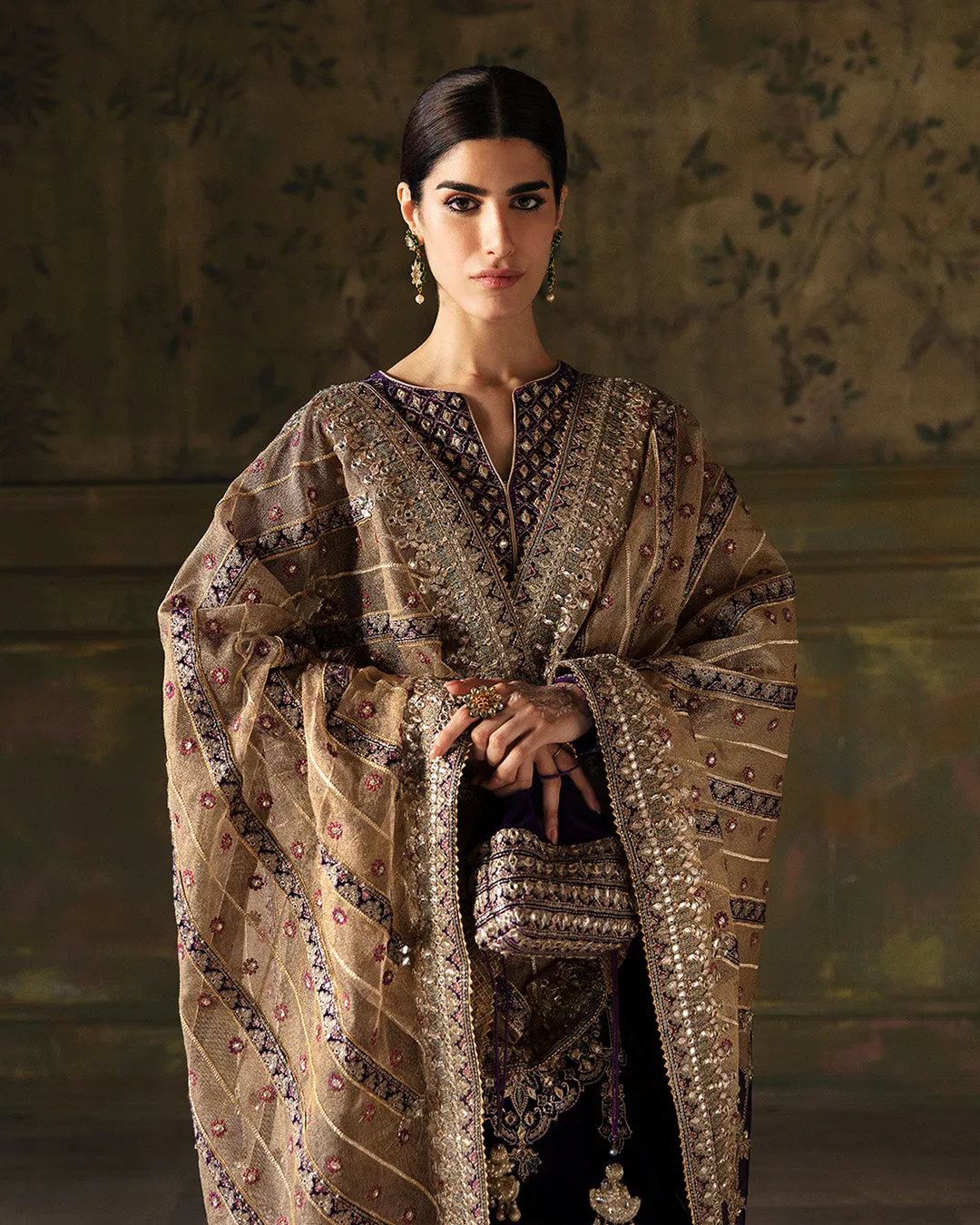 Faiza Saqlain | Manaar - Velvet Collection '23 | ELAYHA
