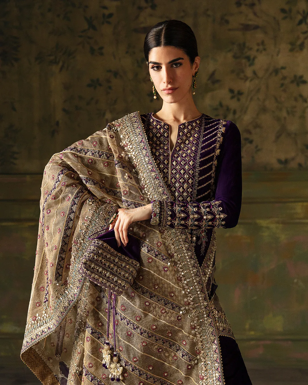 Faiza Saqlain | Manaar - Velvet Collection '23 | ELAYHA