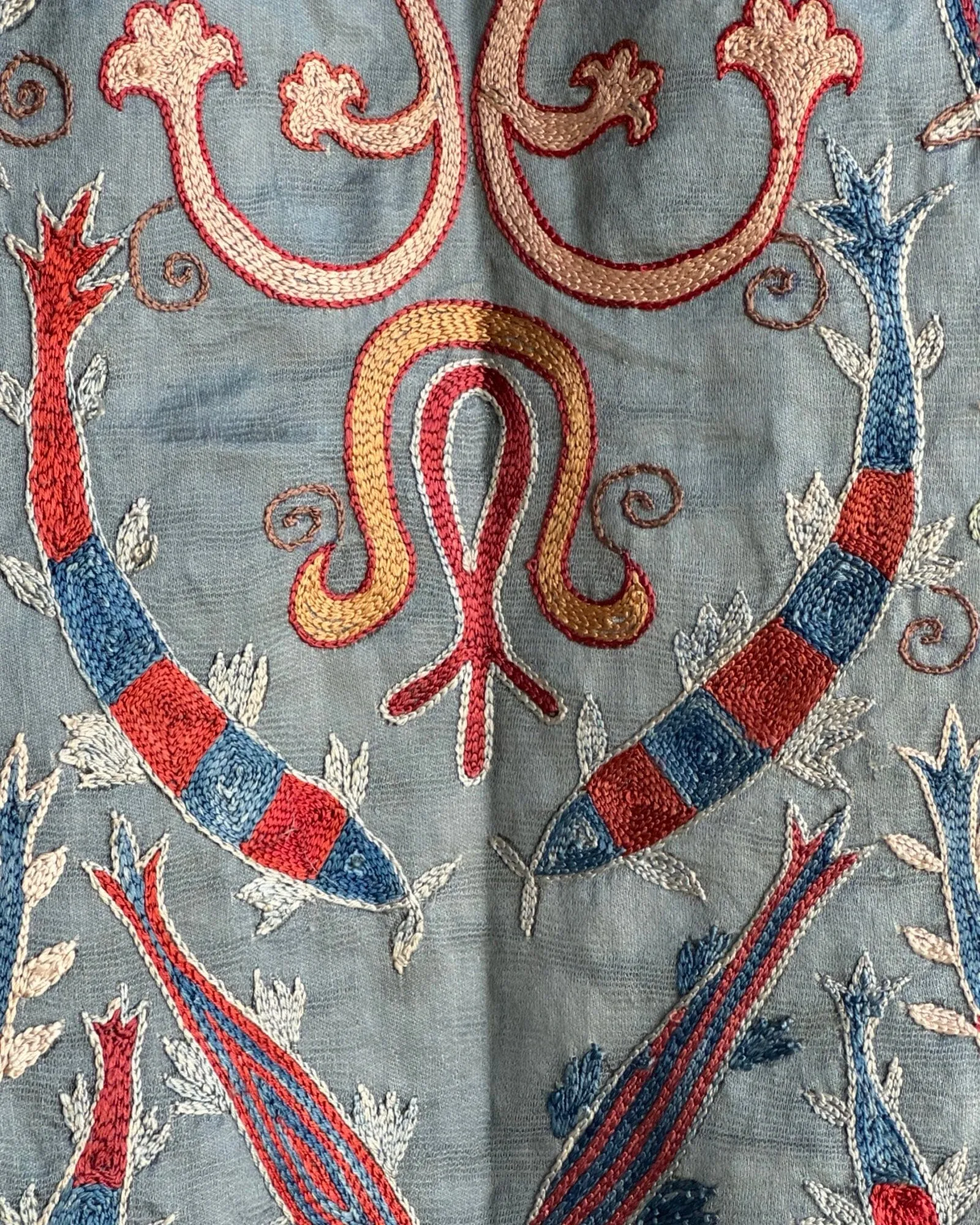 Hand Stitched Suzani (CSSU082224 | 63 x 82")