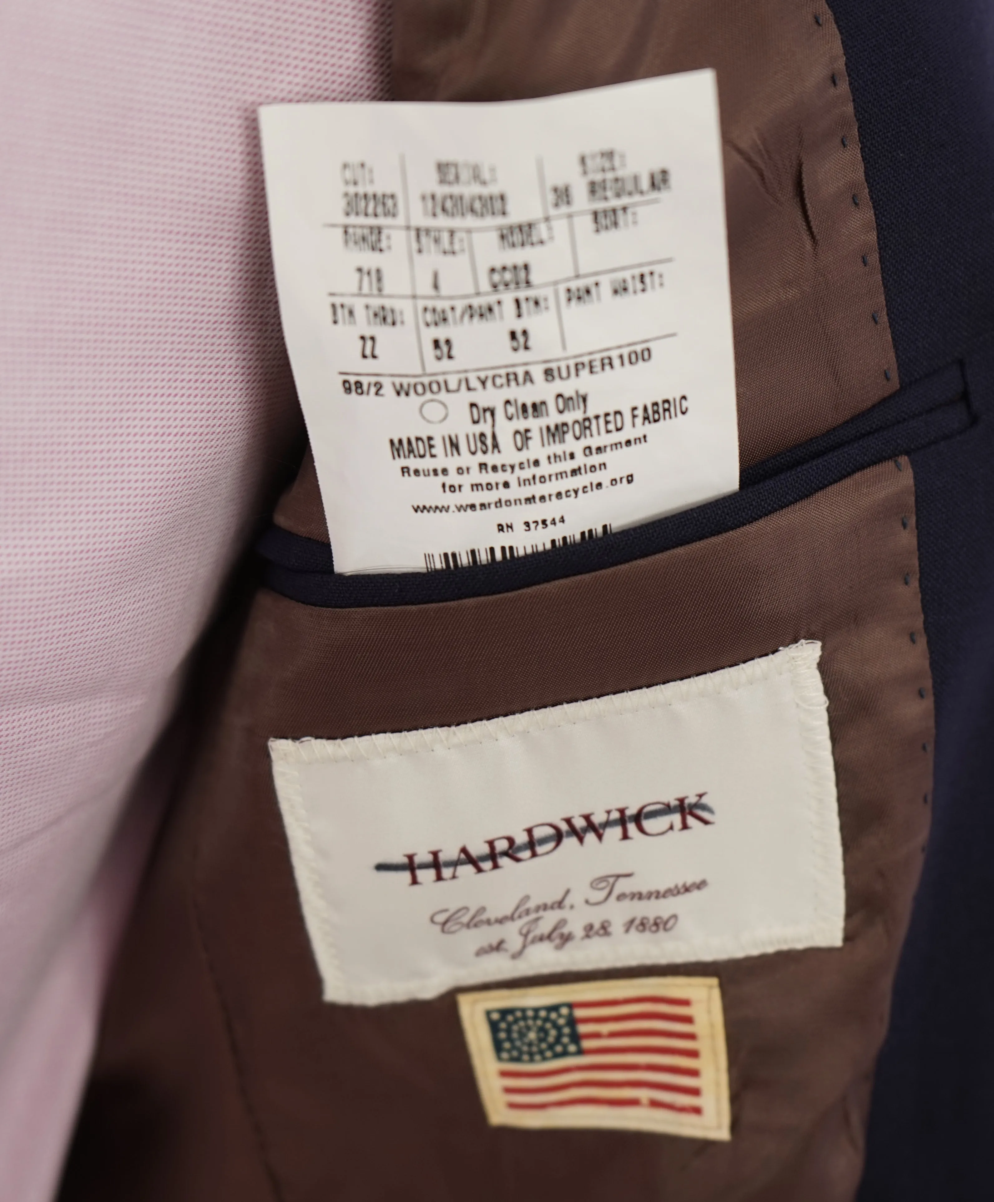 HARDWICK - Made In USA Premium Construction 2-3 Roll Lapel Navy Suit - 36R