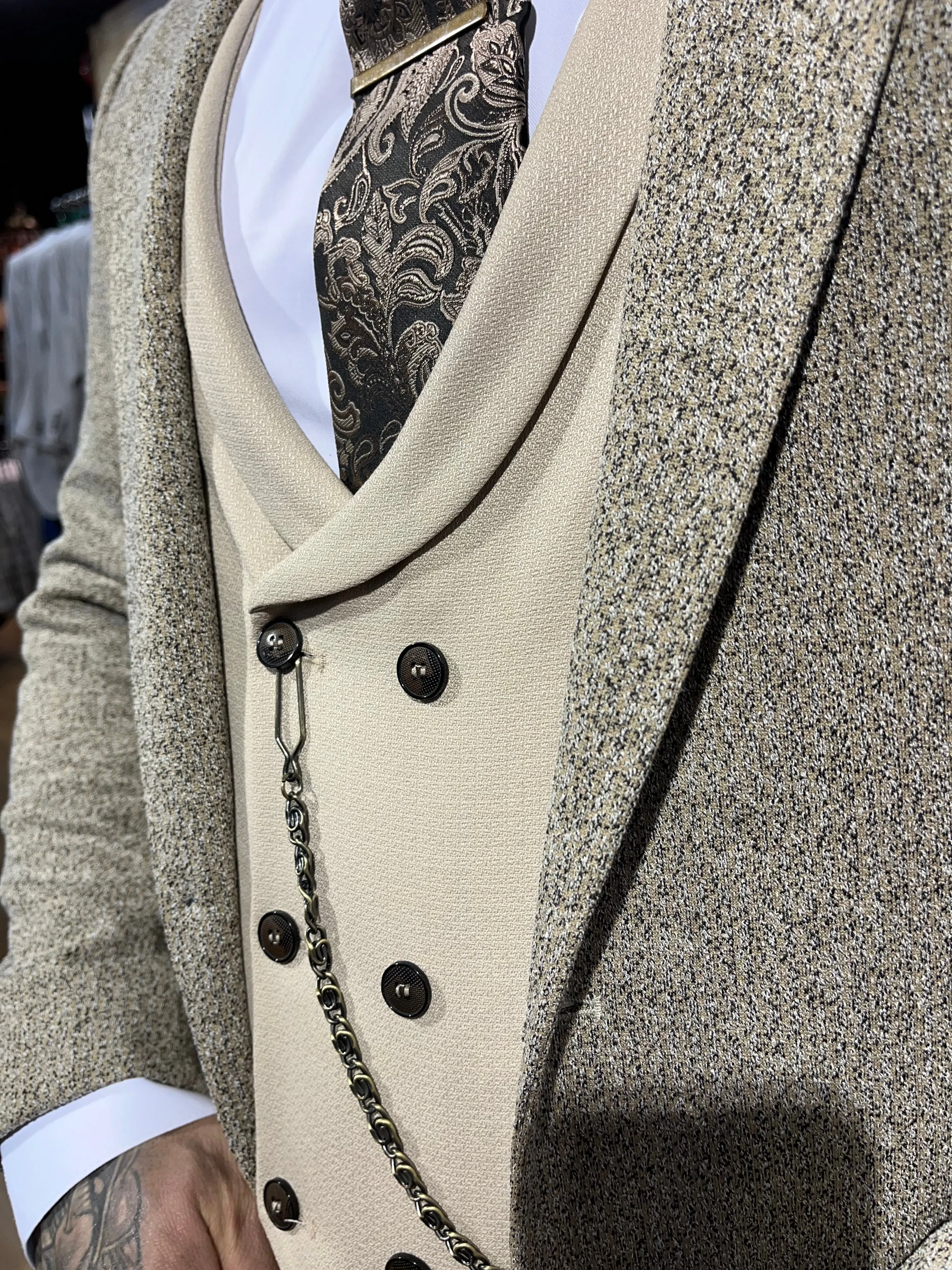 Humphries - Beige/Cream 3 Piece Suit