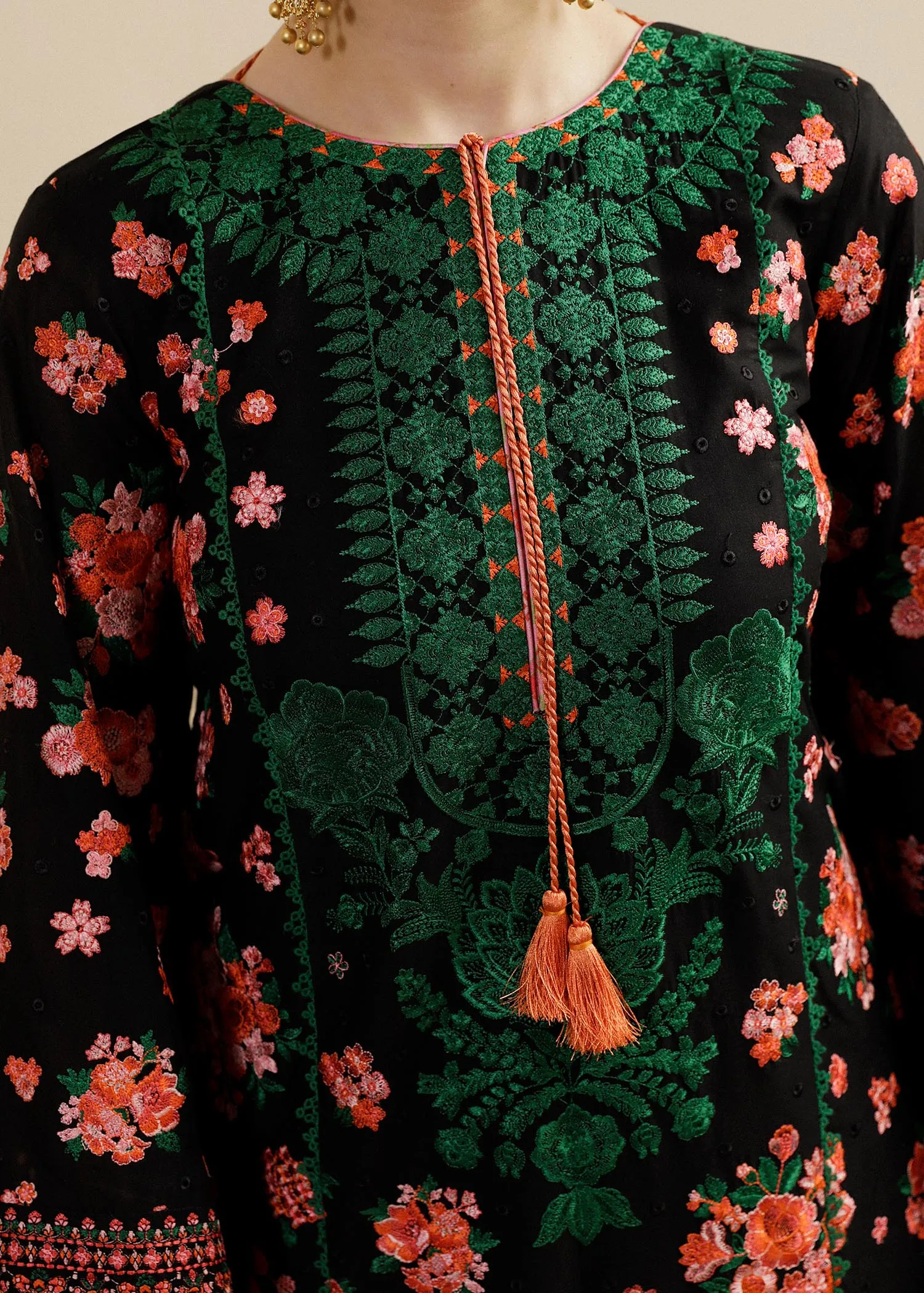 HUSSAIN REHAR | Factory No.21 | Noir