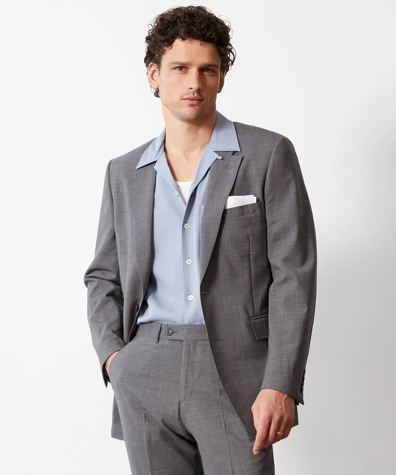 Italian Tropical Wool Sutton Suit in Charcoal
