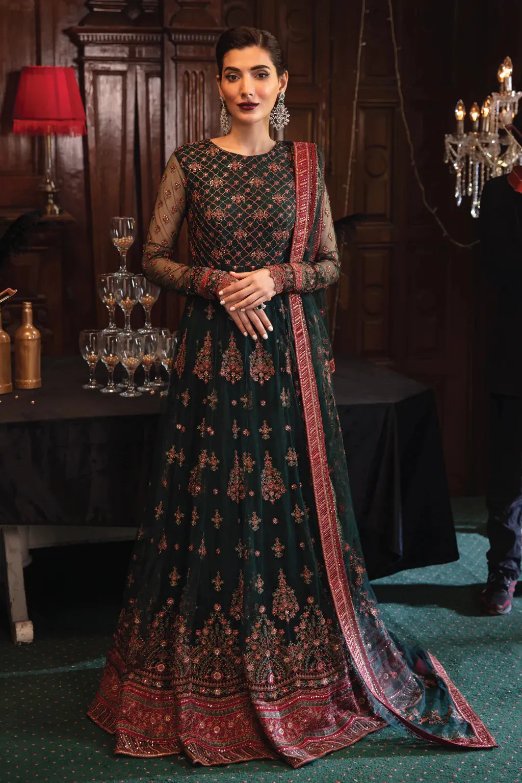 IZNIK | La'Royale Luxury Edit Collection 2022 | IRC-08 Espoir
