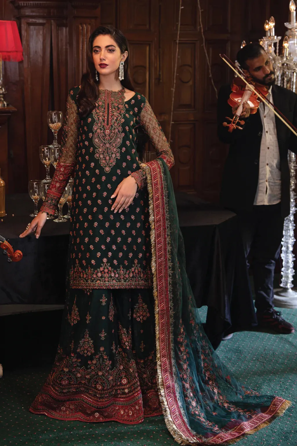IZNIK | La'Royale Luxury Edit Collection 2022 | IRC-08 Espoir