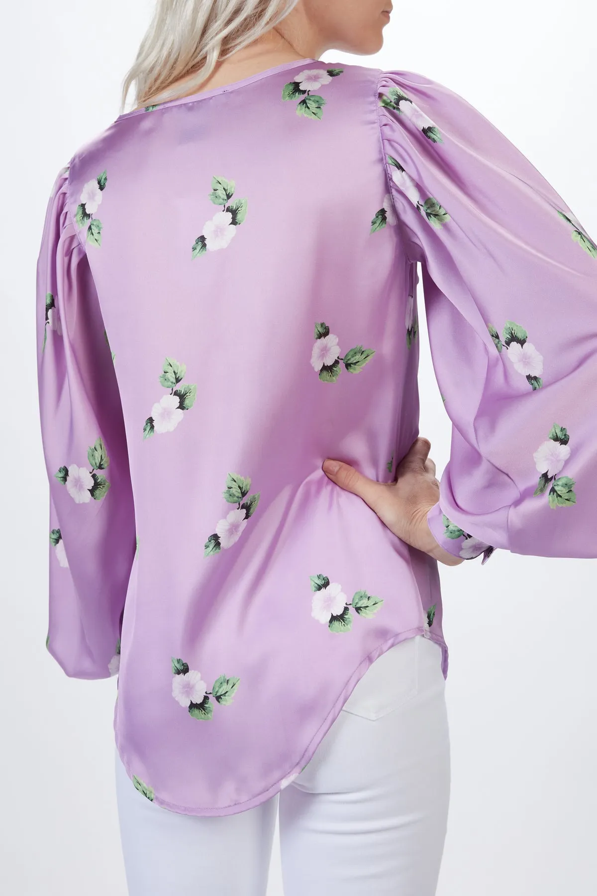 KEYHOLE BLOUSE