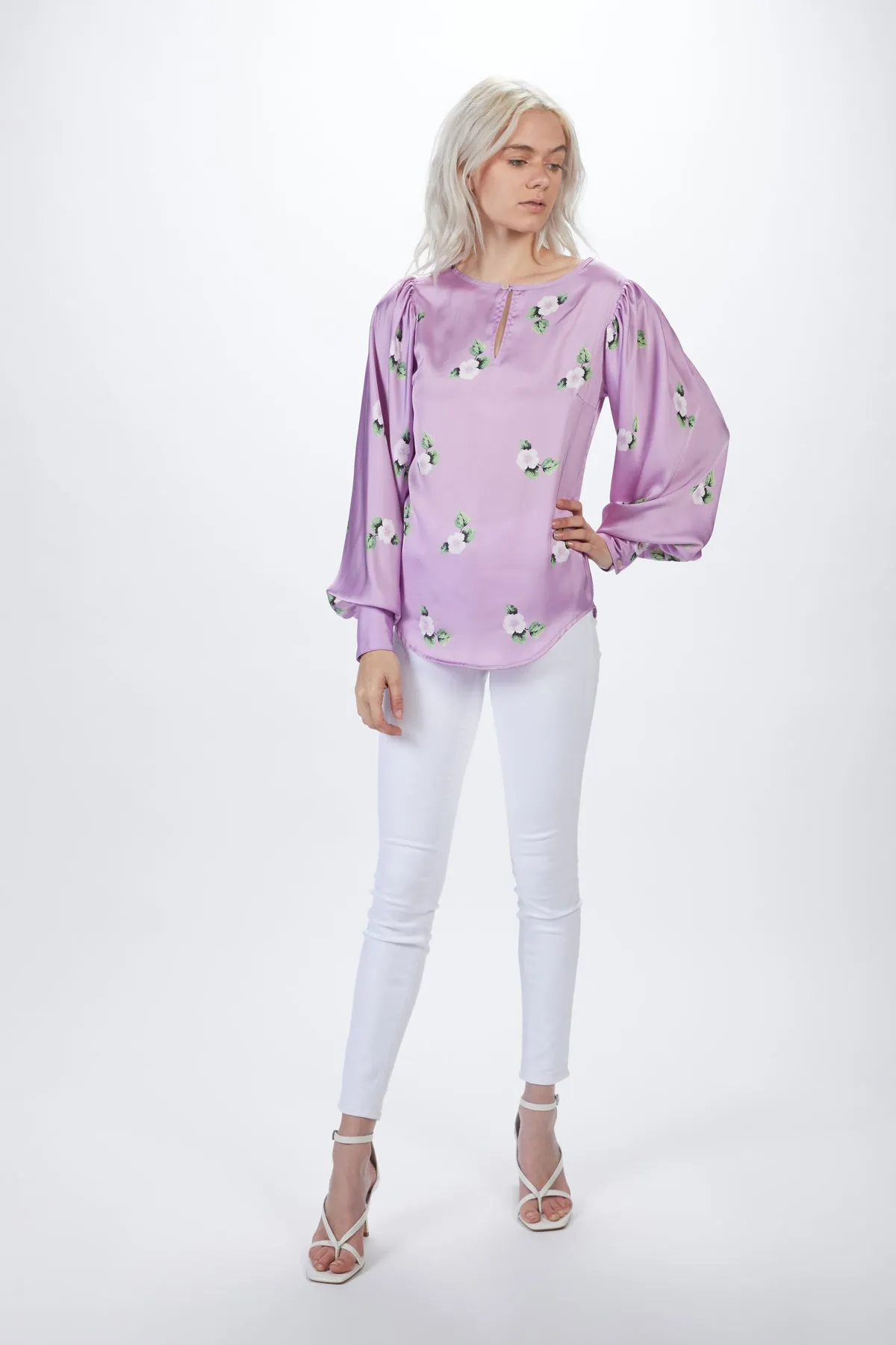 KEYHOLE BLOUSE