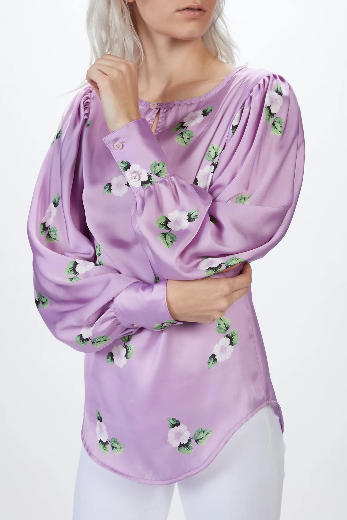 KEYHOLE BLOUSE