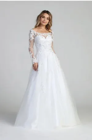 Let’s Evening Gowns 7662L