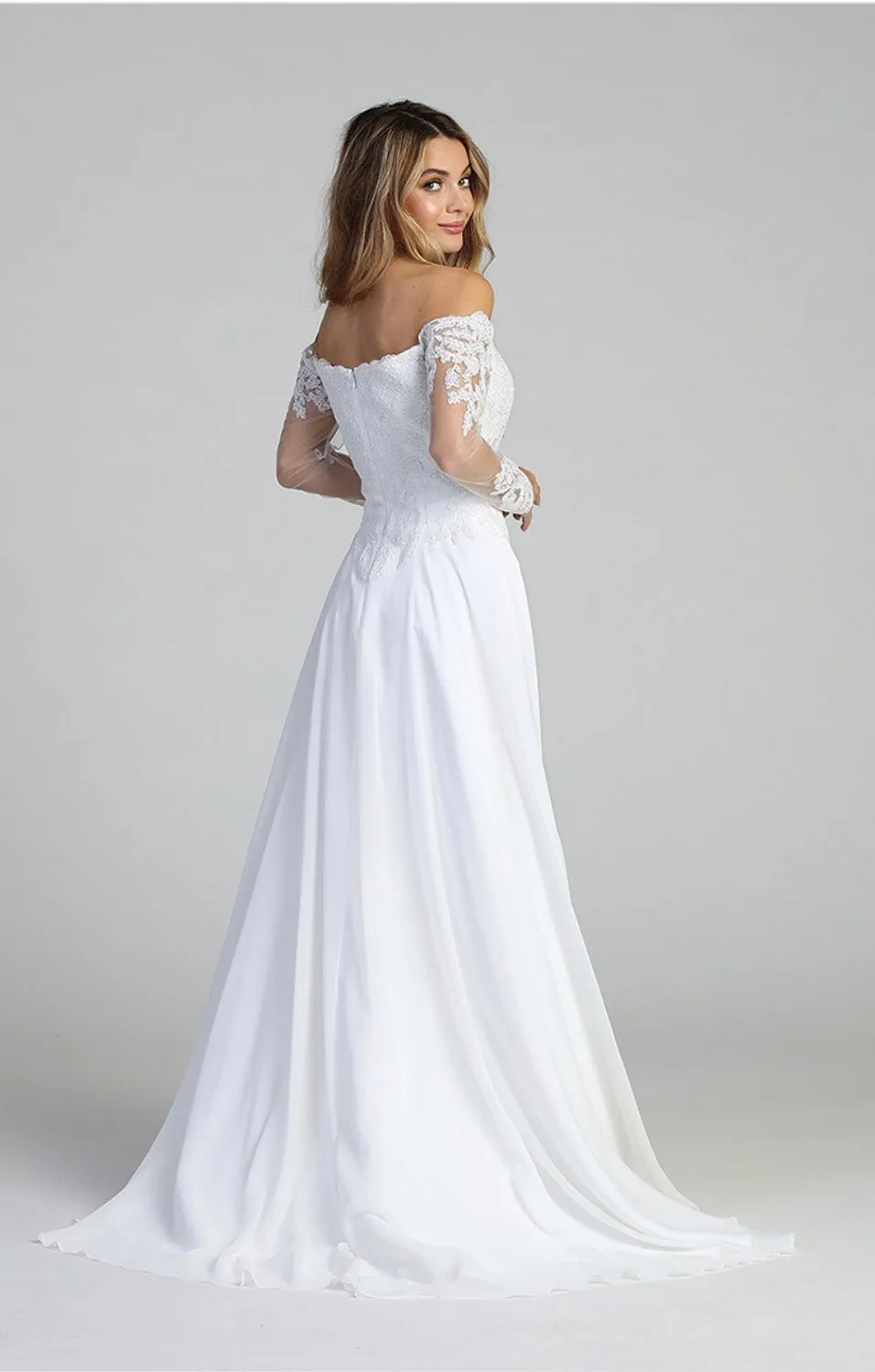 Let’s Evening Gowns 7668L