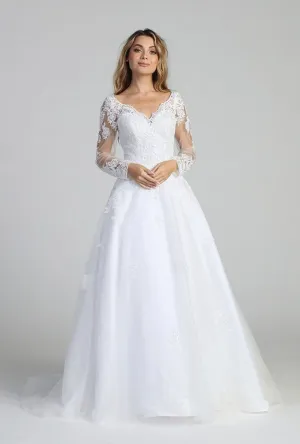 Let’s Evening Gowns 7702L