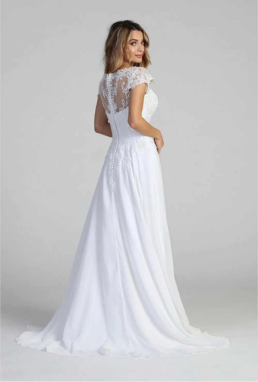 Let’s Evening Gowns 7706L