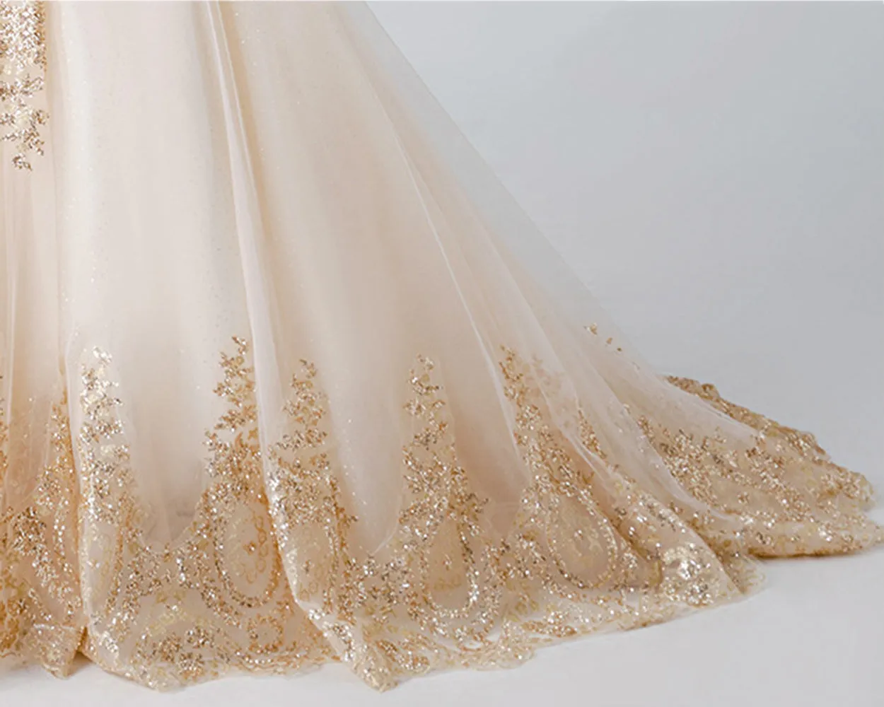 Little Girls Bronzing Flower Girl Dress with Train