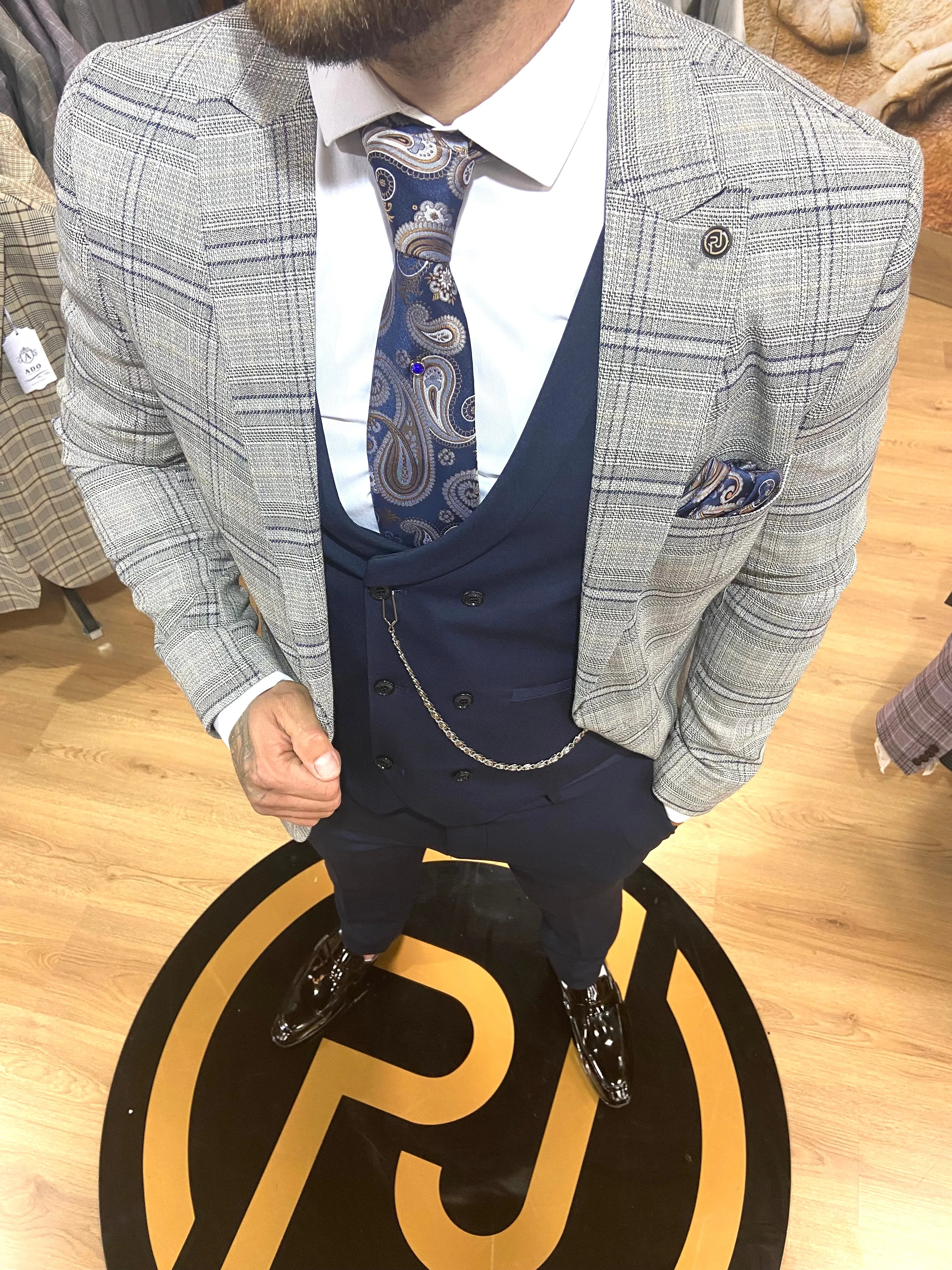 Mendez - Grey/Navy 3 Piece Suit