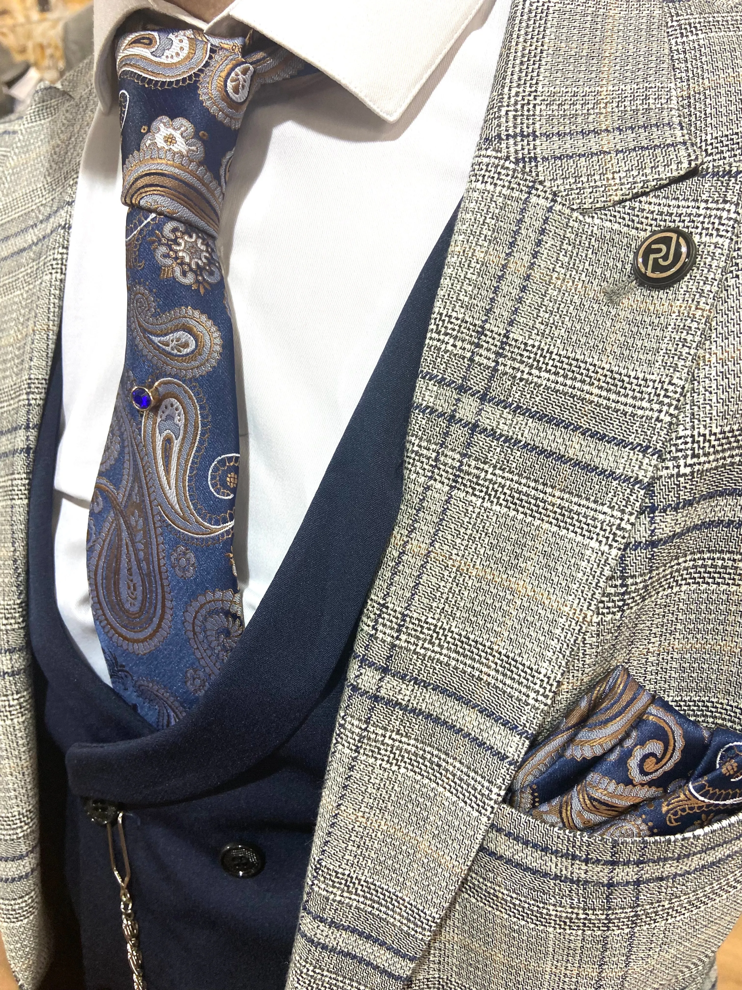 Mendez - Grey/Navy 3 Piece Suit