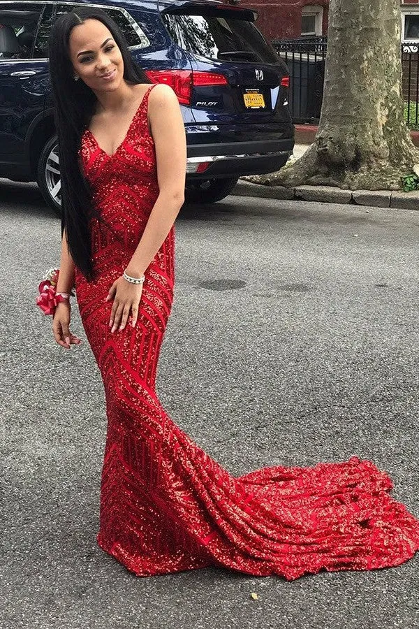Mermaid Deep V-neck Spaghetti Strap Floor Length Chapel Paillette Evening Dress