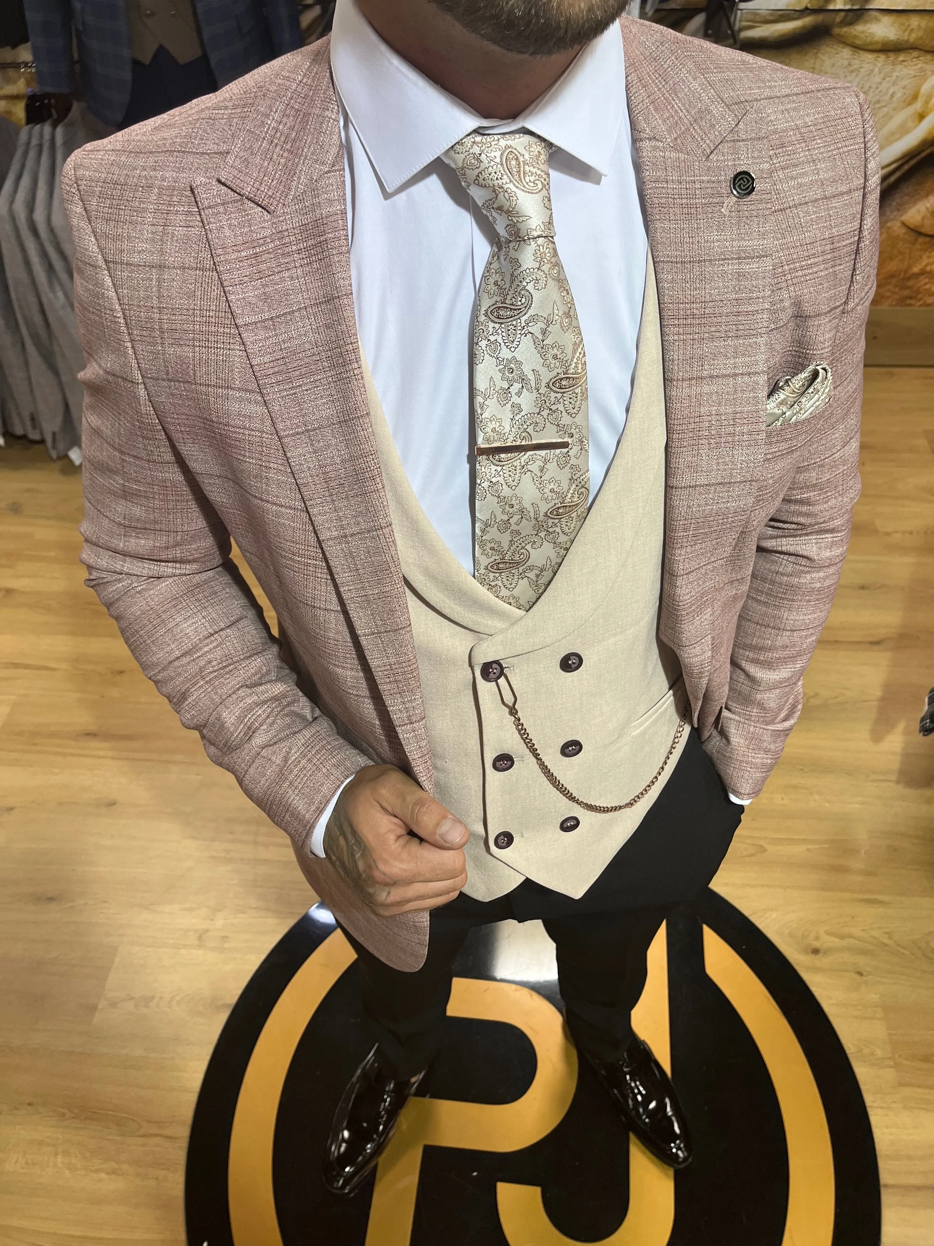 Montana - Dusty Pink 3 Piece Suit