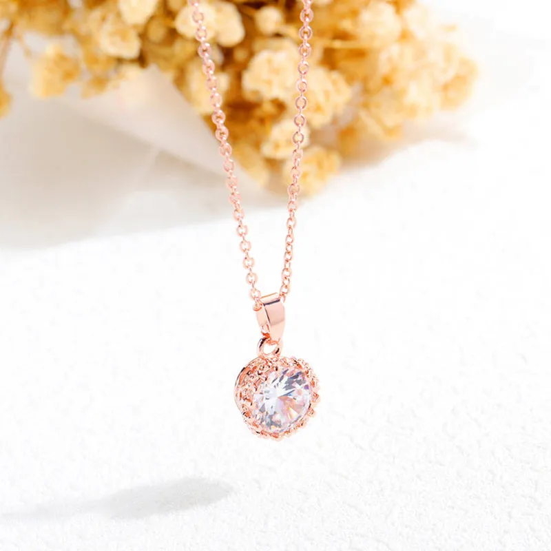 Necklace Clavicle Chain Exquisite Micro-inlaid Zircon Pendant