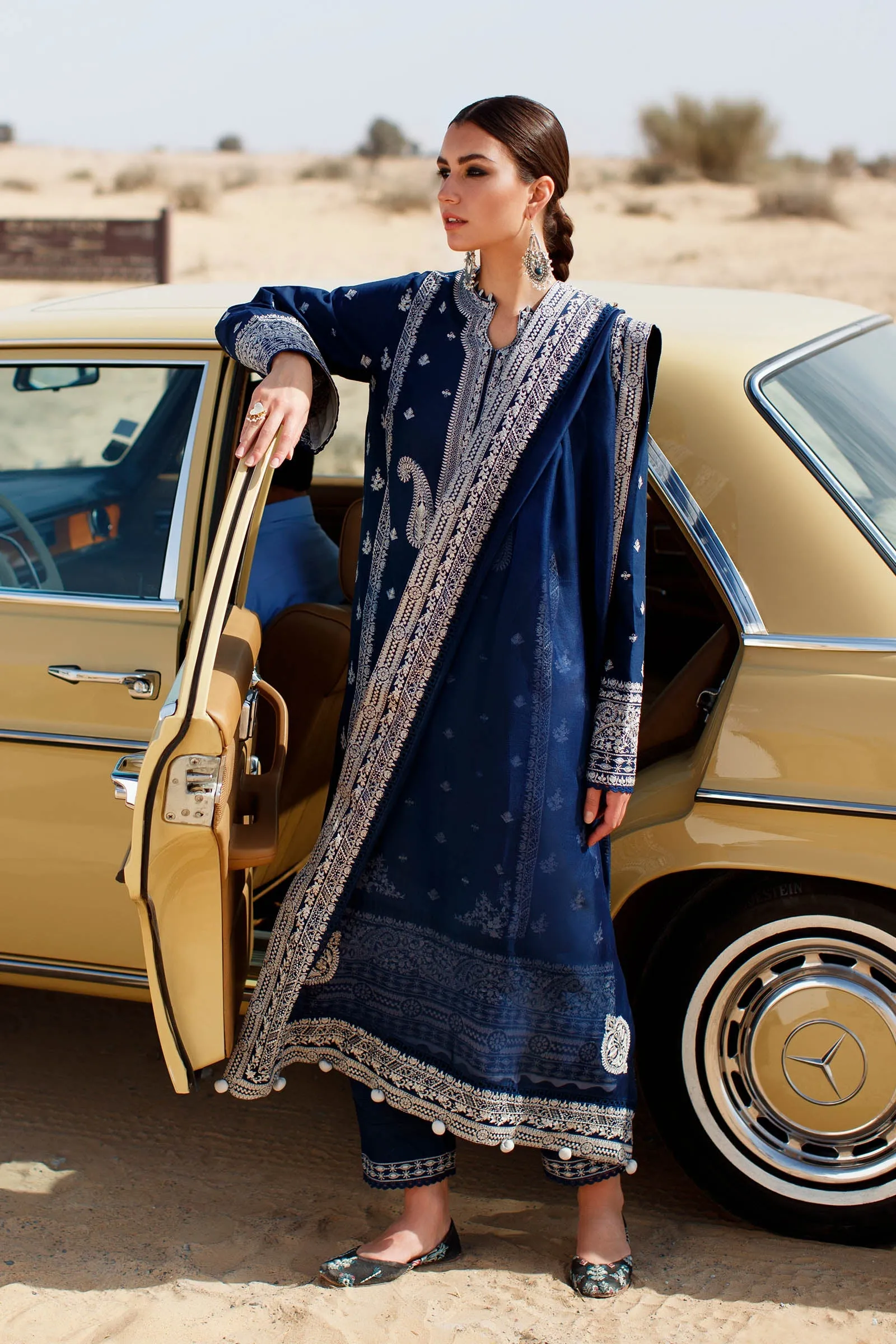 NEGIN (ZL22-14 B) | Zaha Summer Lawn Collection 2022 | Unstitched Embroidered Lawn Suits