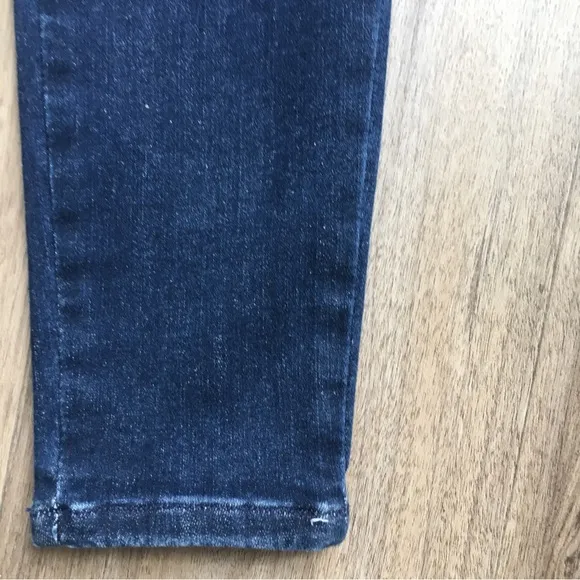 NWT Frame Denim Le One Skinny Jean Mid-rise in Keller