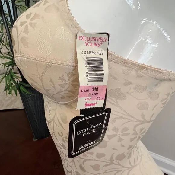 NWT Vintage Body Shapewear by Subtract Slim Bodysuit 34B Beige