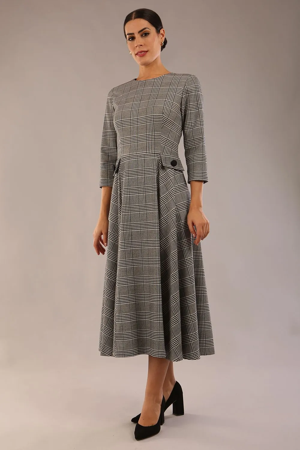 (PRE-ORDER) Elanore Soft-Touch Check A-Line Dress