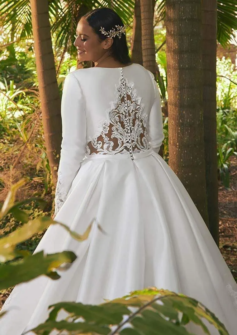 Pronovias: Brown