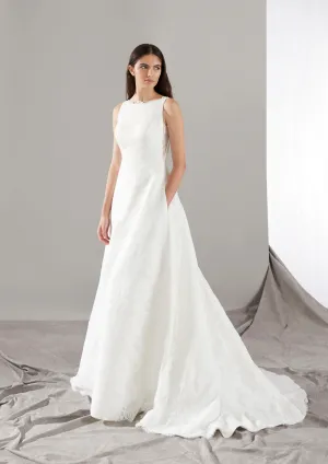 Pronovias: Origin