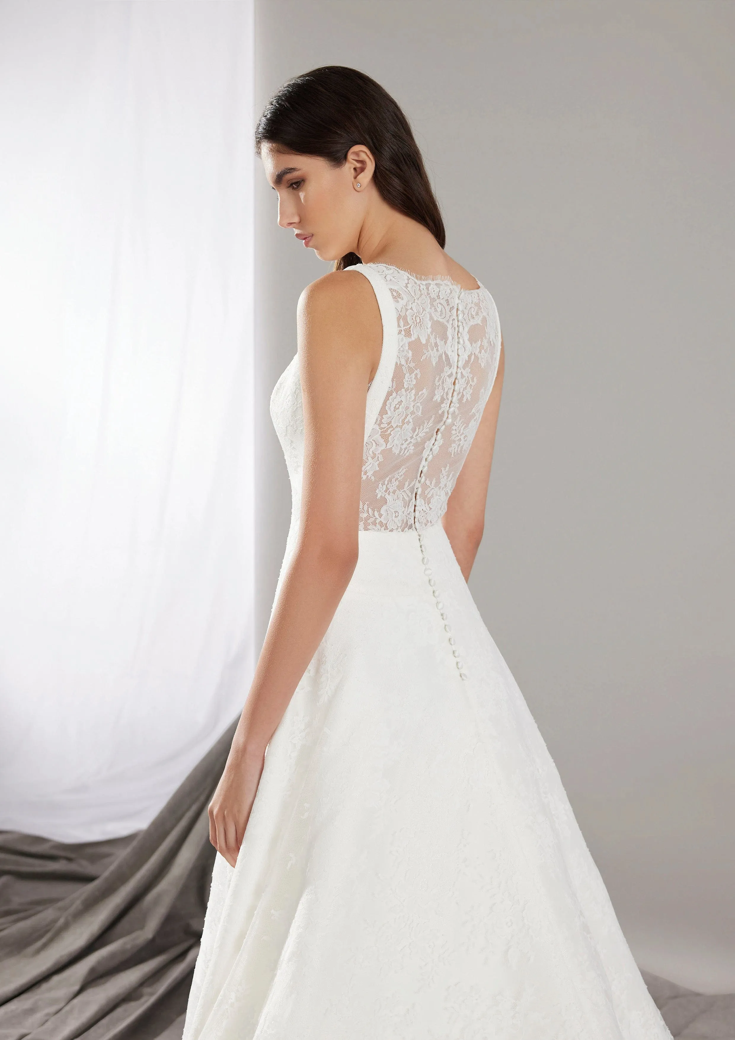 Pronovias: Origin