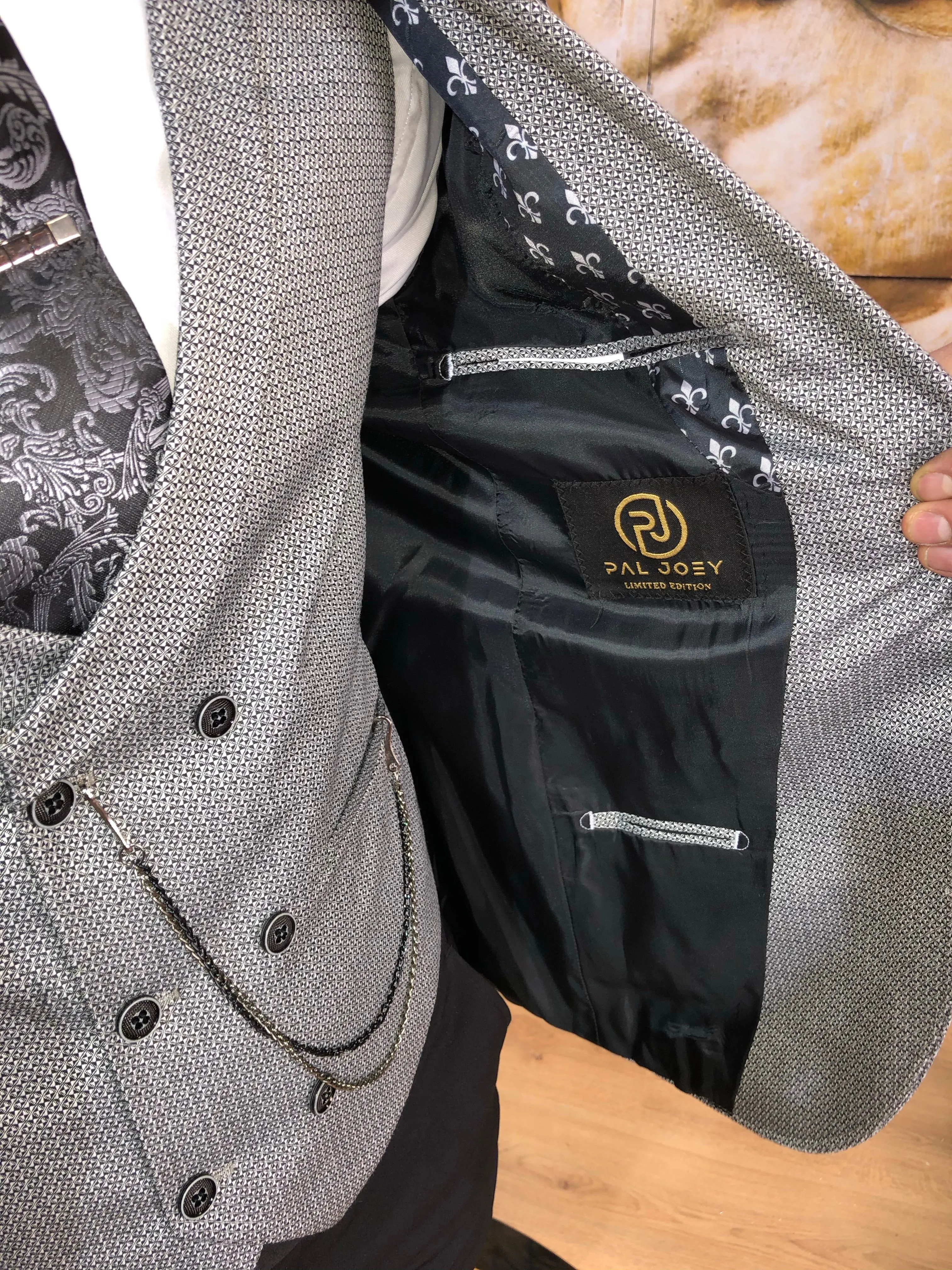 Shelton - Grey 3 Piece Suit