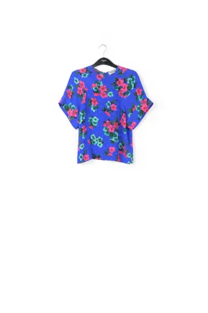 Short sleeved top