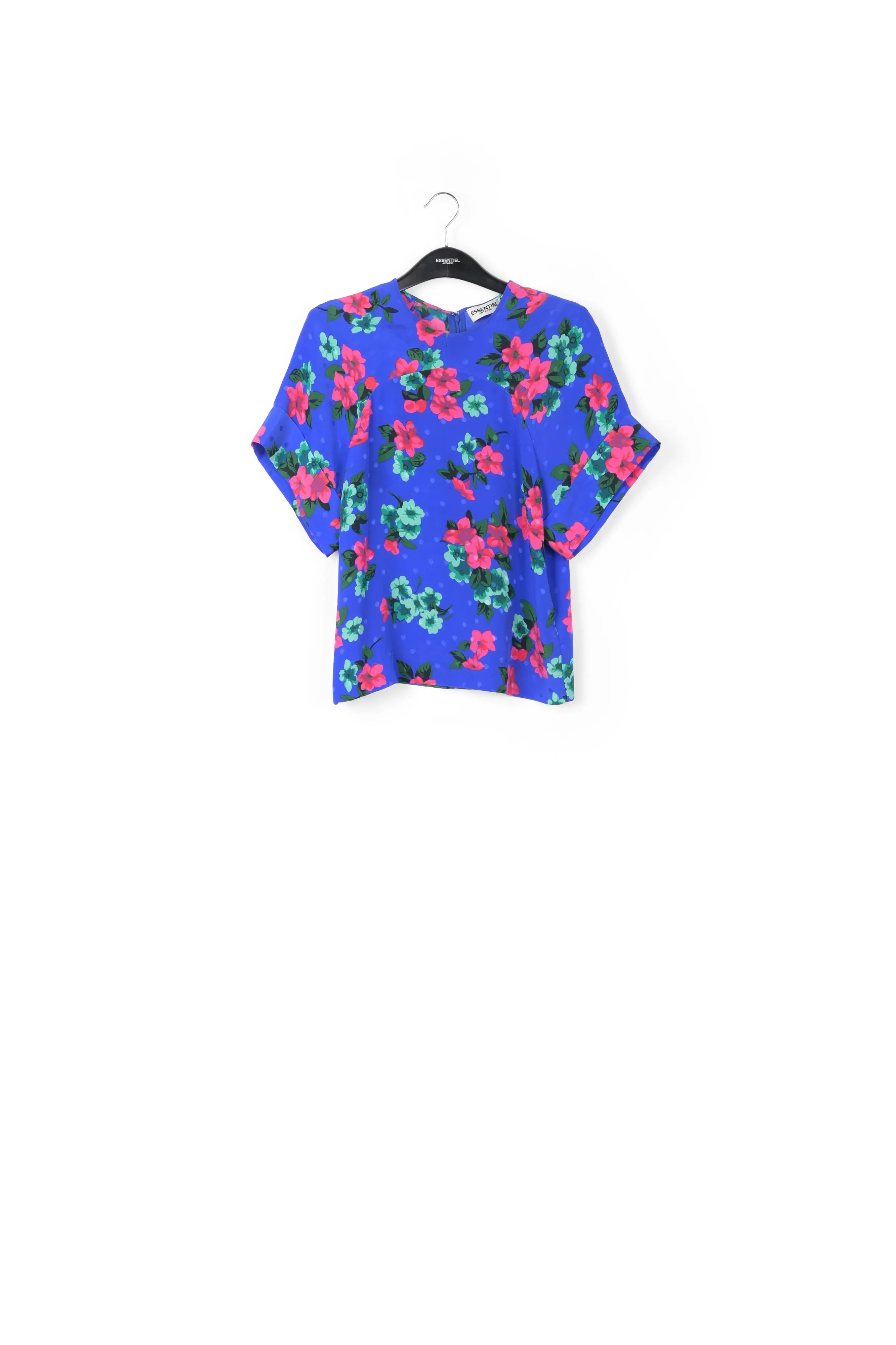 Short sleeved top