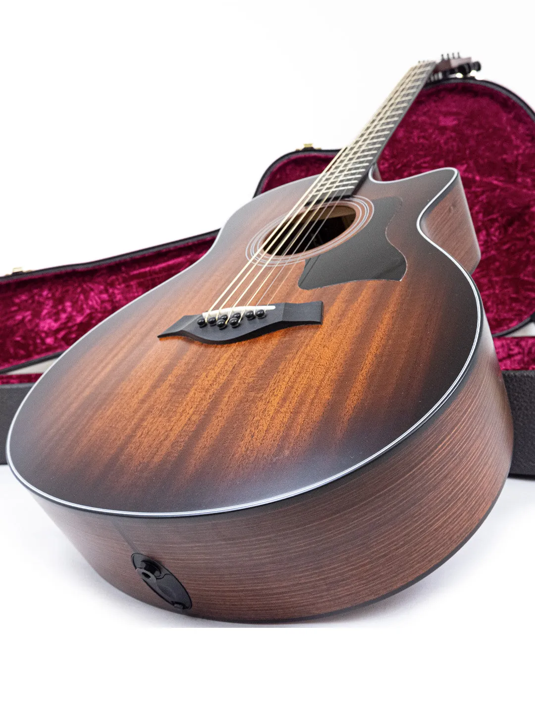 SOLD - Taylor 326 CE Baritone 8 LTD – USA 2020