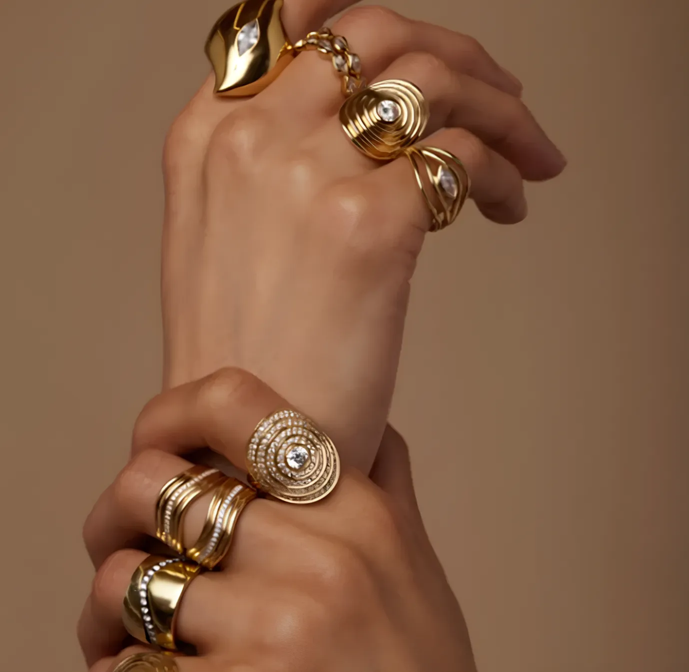 Stainless Steel 18k Gold Ribbed Design Jewelry Set