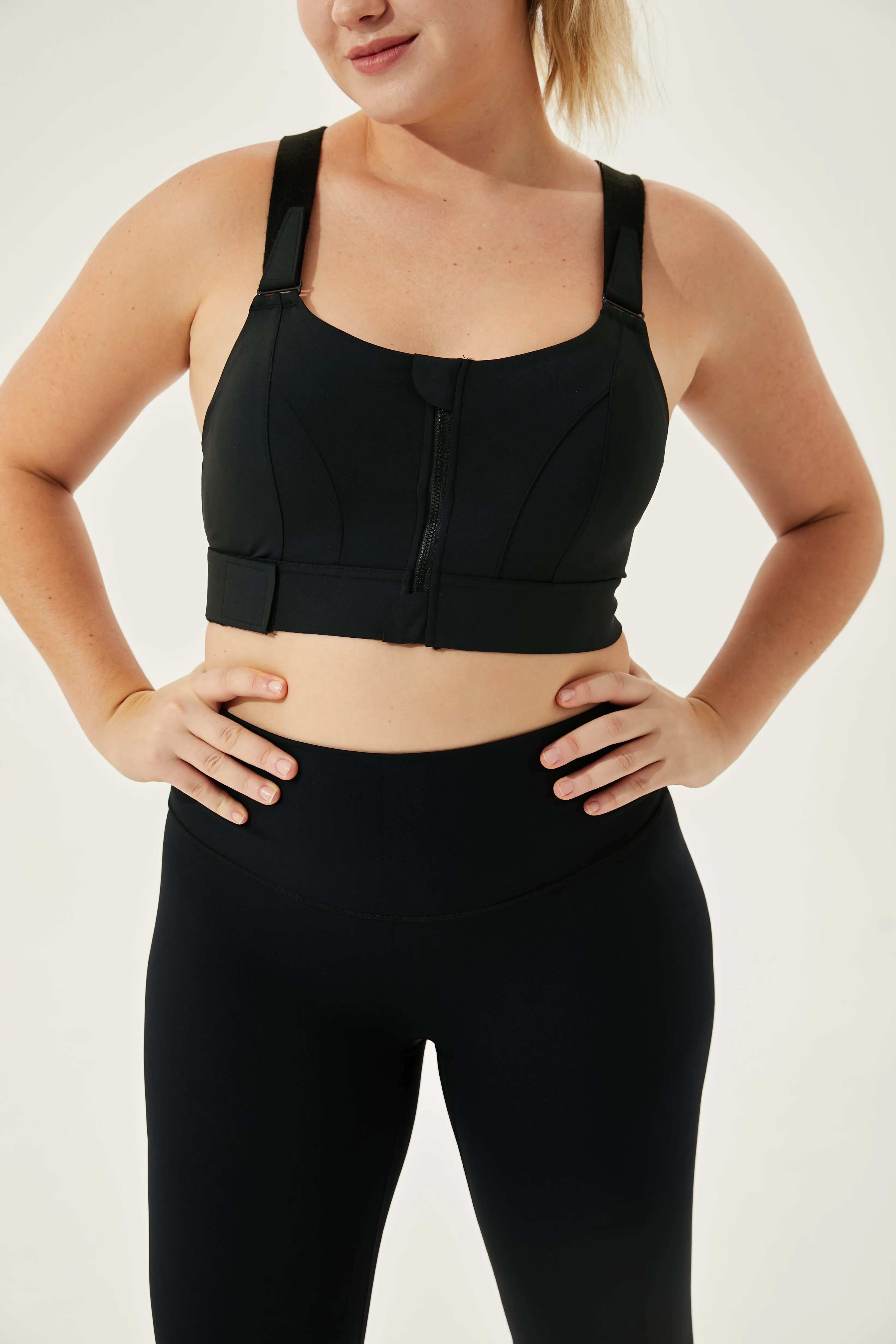Tangs Display - High Intensity Fully Adjustable PowerFlex Sports Bra with Zip and Moulded Bra Cups (Up To 4XL)