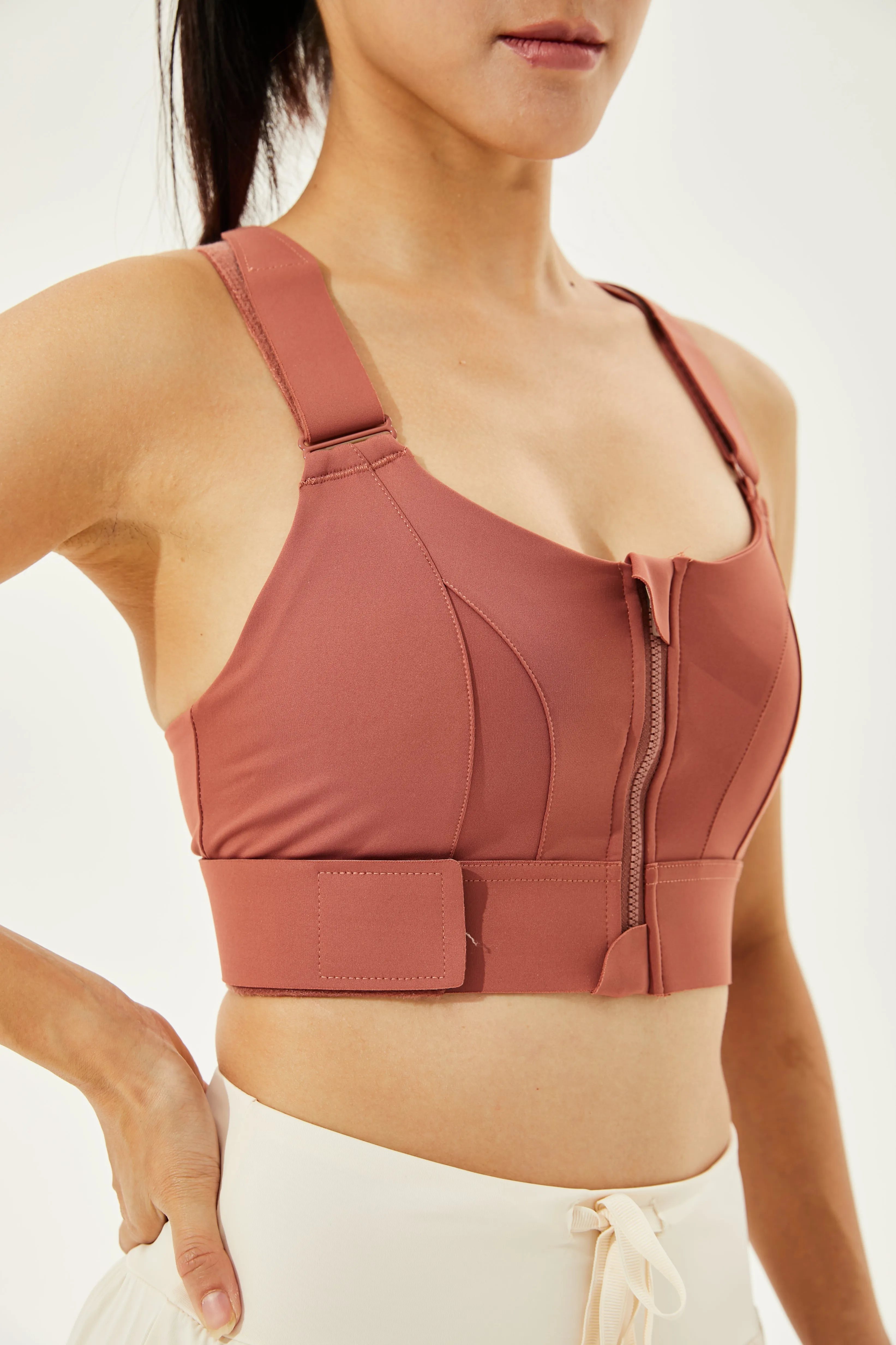 Tangs Display - High Intensity Fully Adjustable PowerFlex Sports Bra with Zip and Moulded Bra Cups (Up To 4XL)