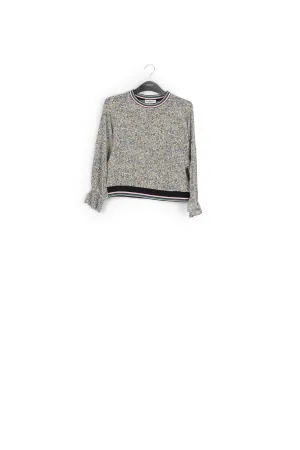 Top with frilled sleeves