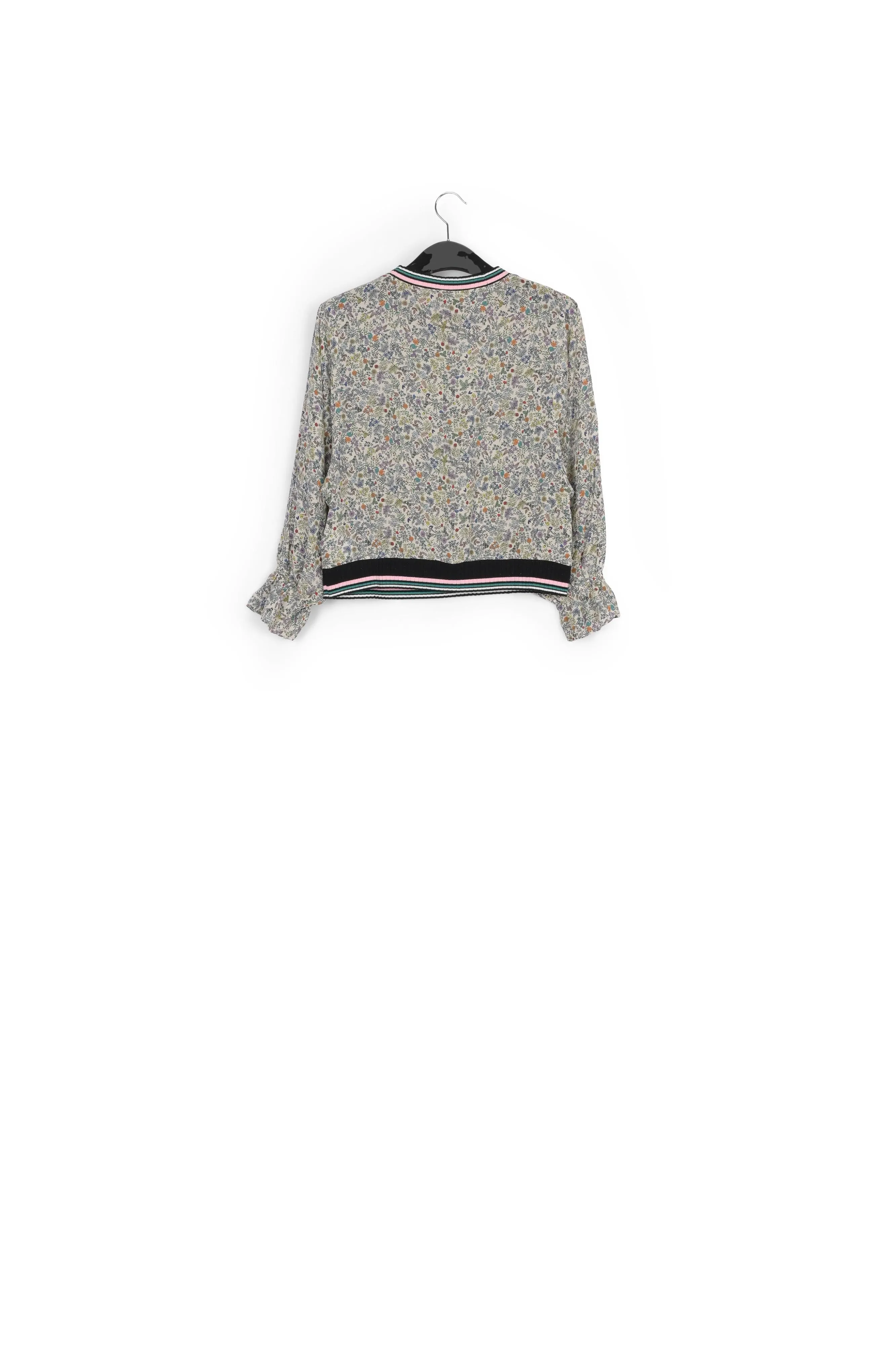 Top with frilled sleeves