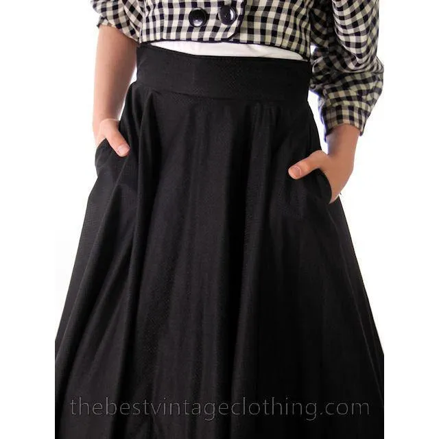 Vintage Freshy Circle  Skirt 1950s Polished Textured Cotton 27-30 Waist