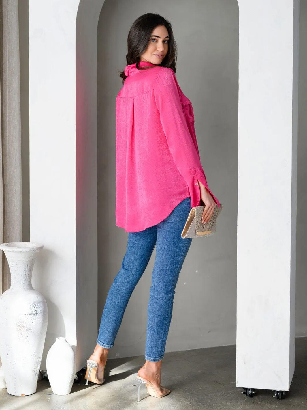 WOMEN'S LONG SLEEVE V-NECK FRONT POCKETS SATIN TOP