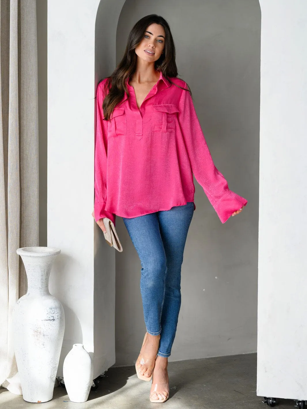 WOMEN'S LONG SLEEVE V-NECK FRONT POCKETS SATIN TOP