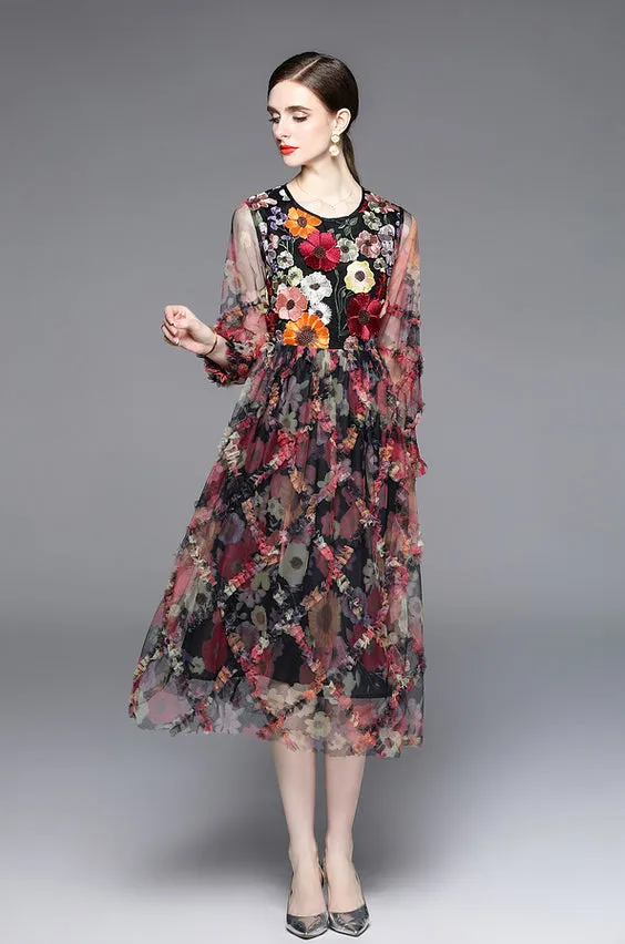 Women's Vintage  Embroidery Long Sleeve Round Neck Dress