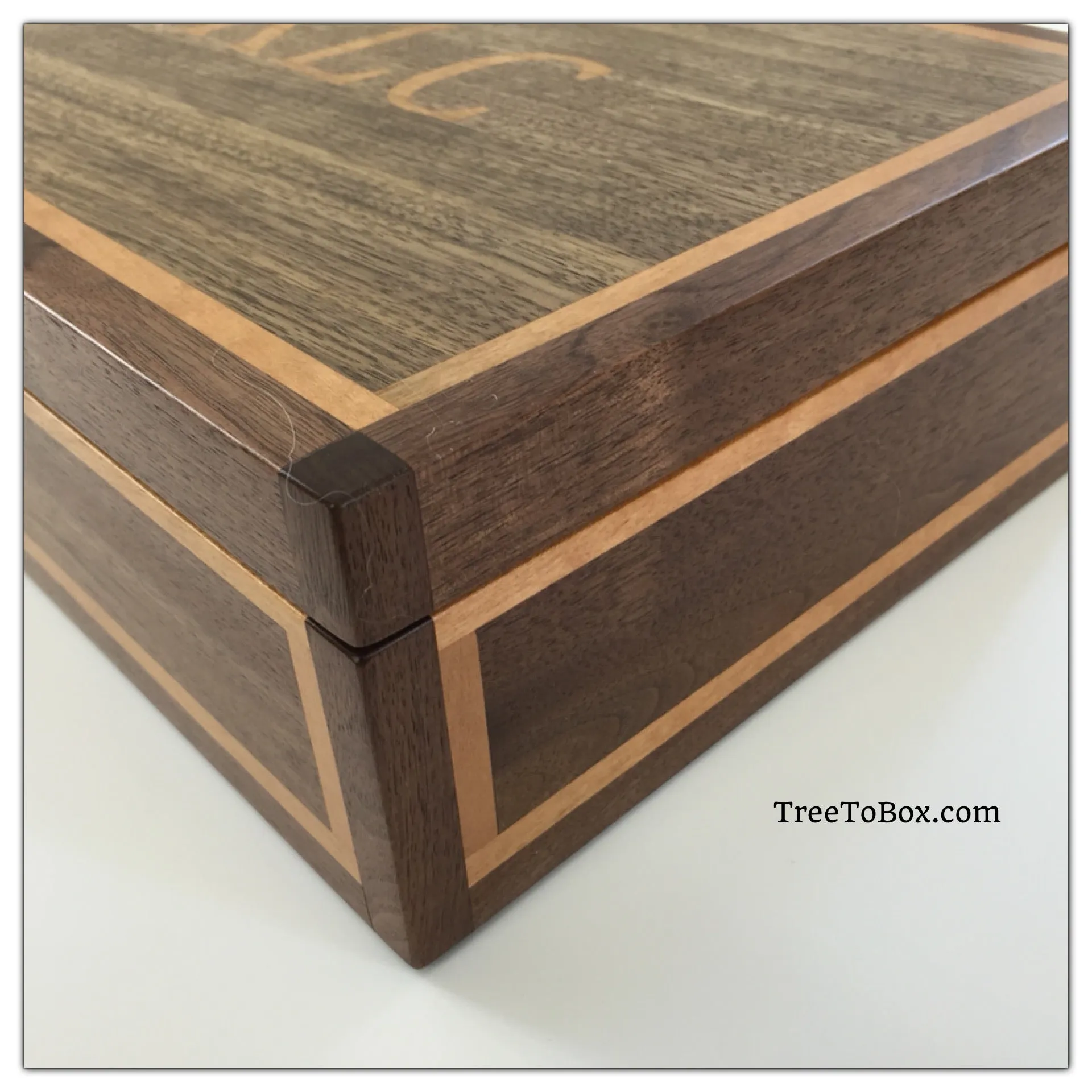 Wood Gun case (Base price shown)